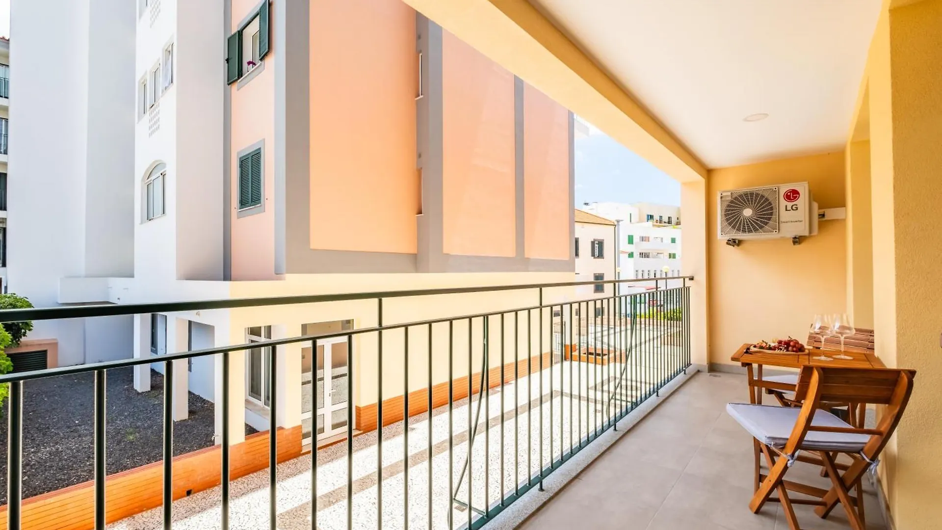 Carmo Heritage Apartments Funchal