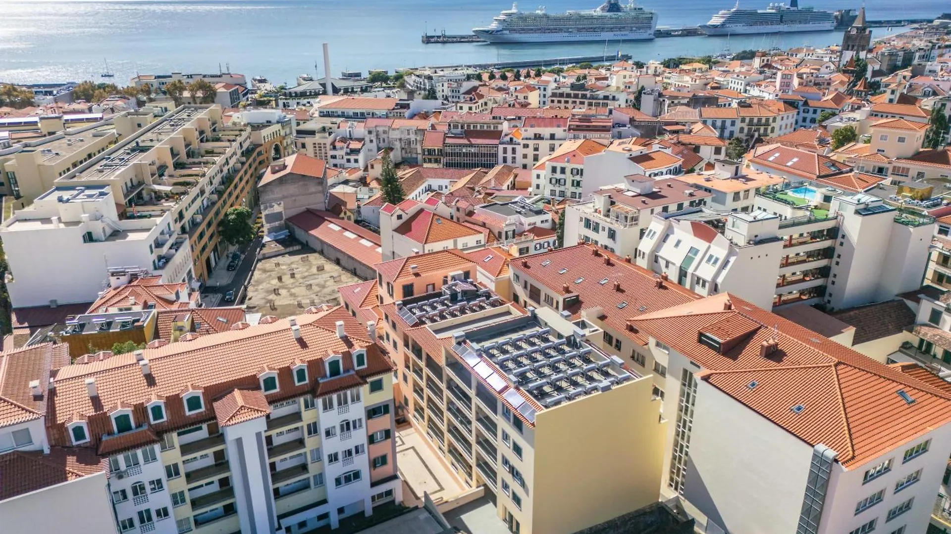 Carmo Heritage Apartments Funchal  Funchal (Madeira)