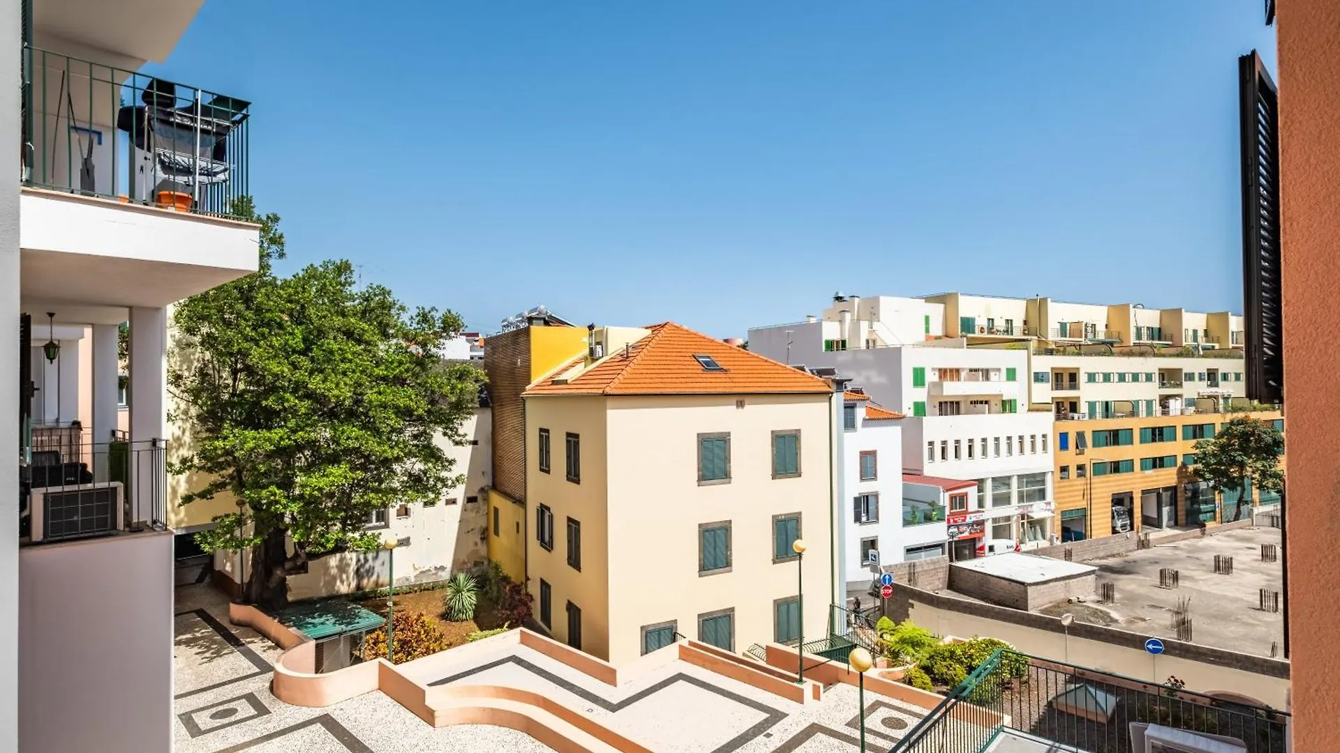 Carmo Heritage Apartments Funchal  Portugalsko